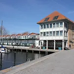 Hafenkiek 47 Mit 2 Baedern Und 2 Balkonen * Karlshagen