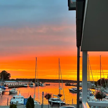 Lägenhet Hafenkiek 47 Mit 2 Baedern Und 2 Balkonen Karlshagen