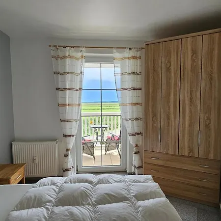 Apartment Hafenkiek 47 Mit 2 Baedern Und 2 Balkonen *
