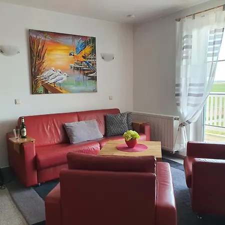Apartment Hafenkiek 47 Mit 2 Baedern Und 2 Balkonen