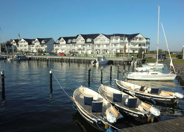 Hafenkiek 47 Mit 2 Baedern Und 2 Balkonen Karlshagen